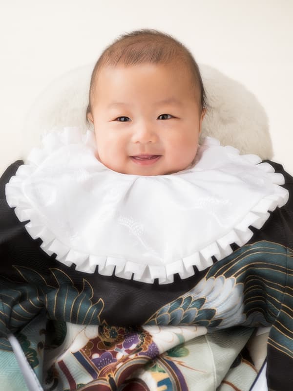 着物の男の赤ちゃん